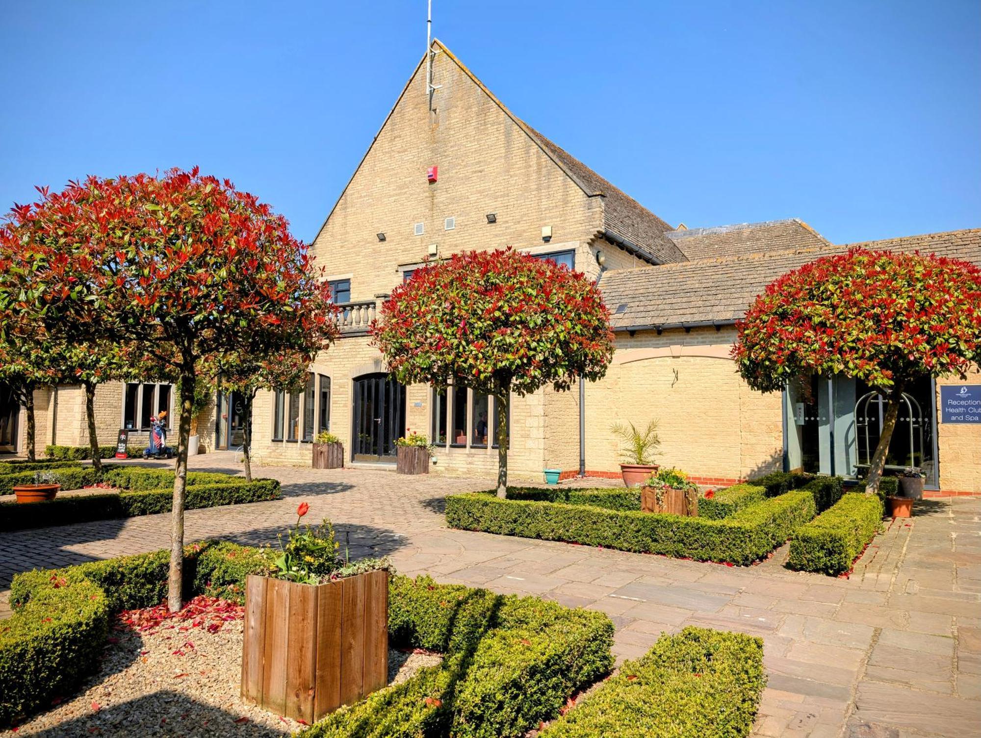 Bicester Hotel, Golf & Spa Exteriör bild