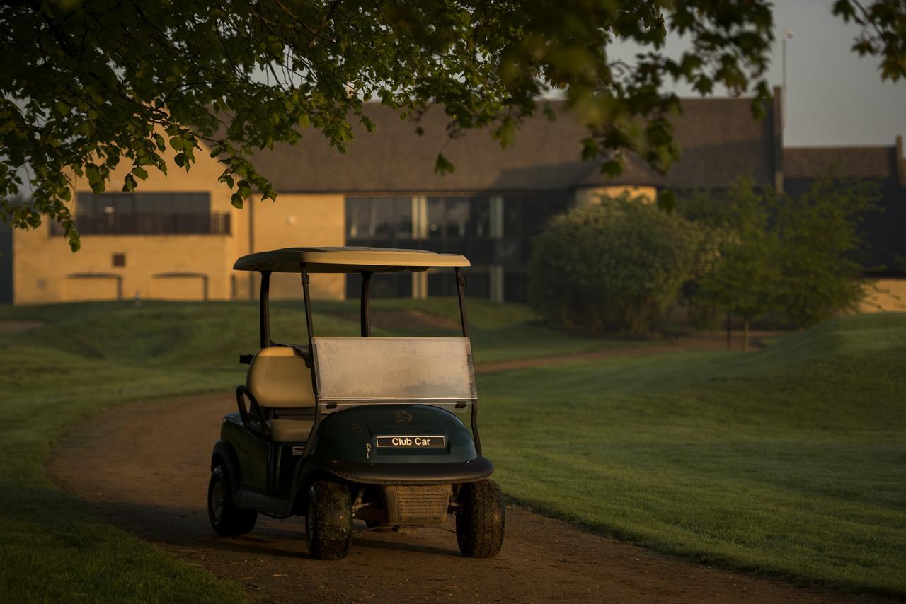 Bicester Hotel, Golf & Spa Exteriör bild