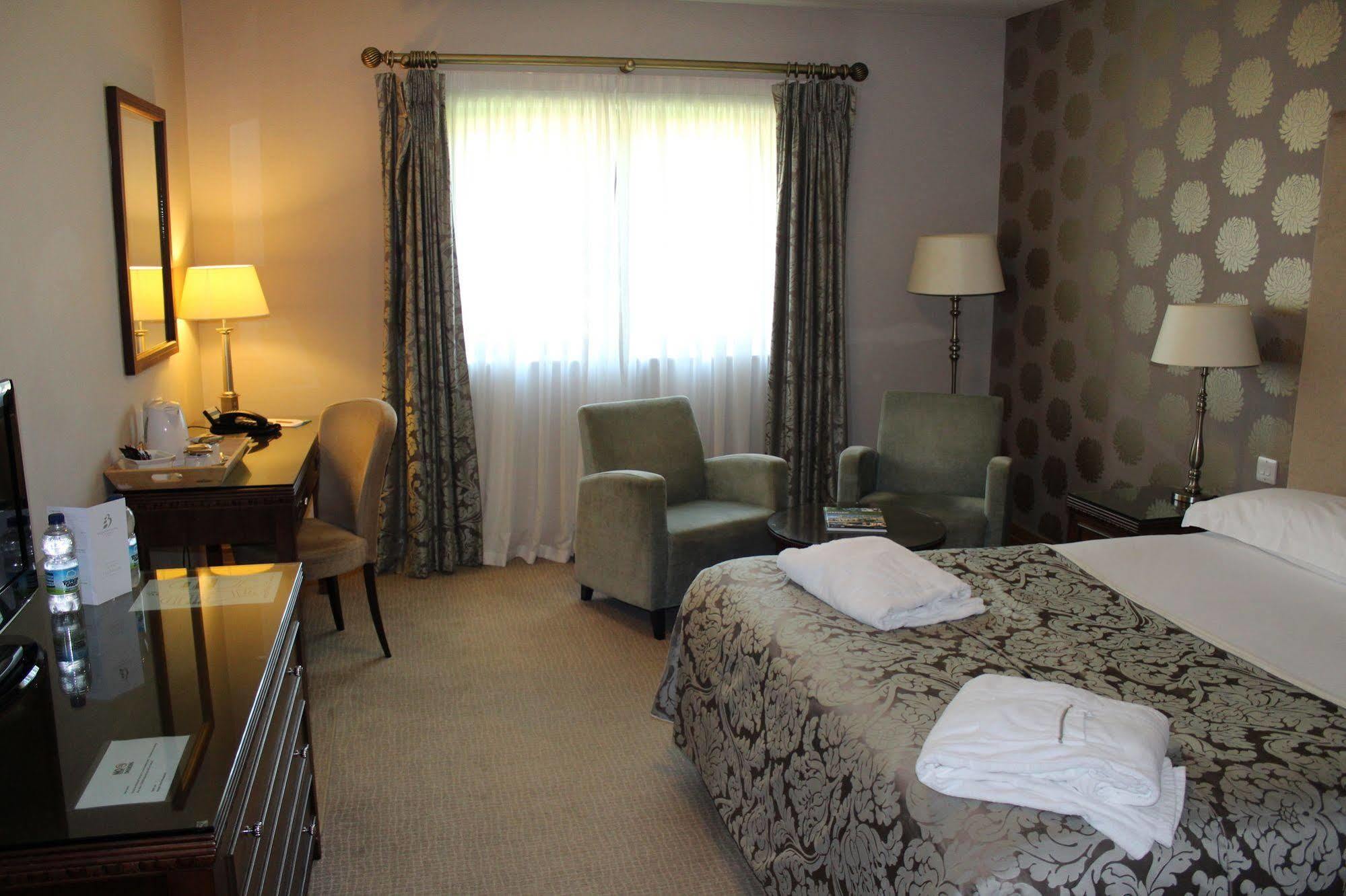 Bicester Hotel, Golf & Spa Exteriör bild
