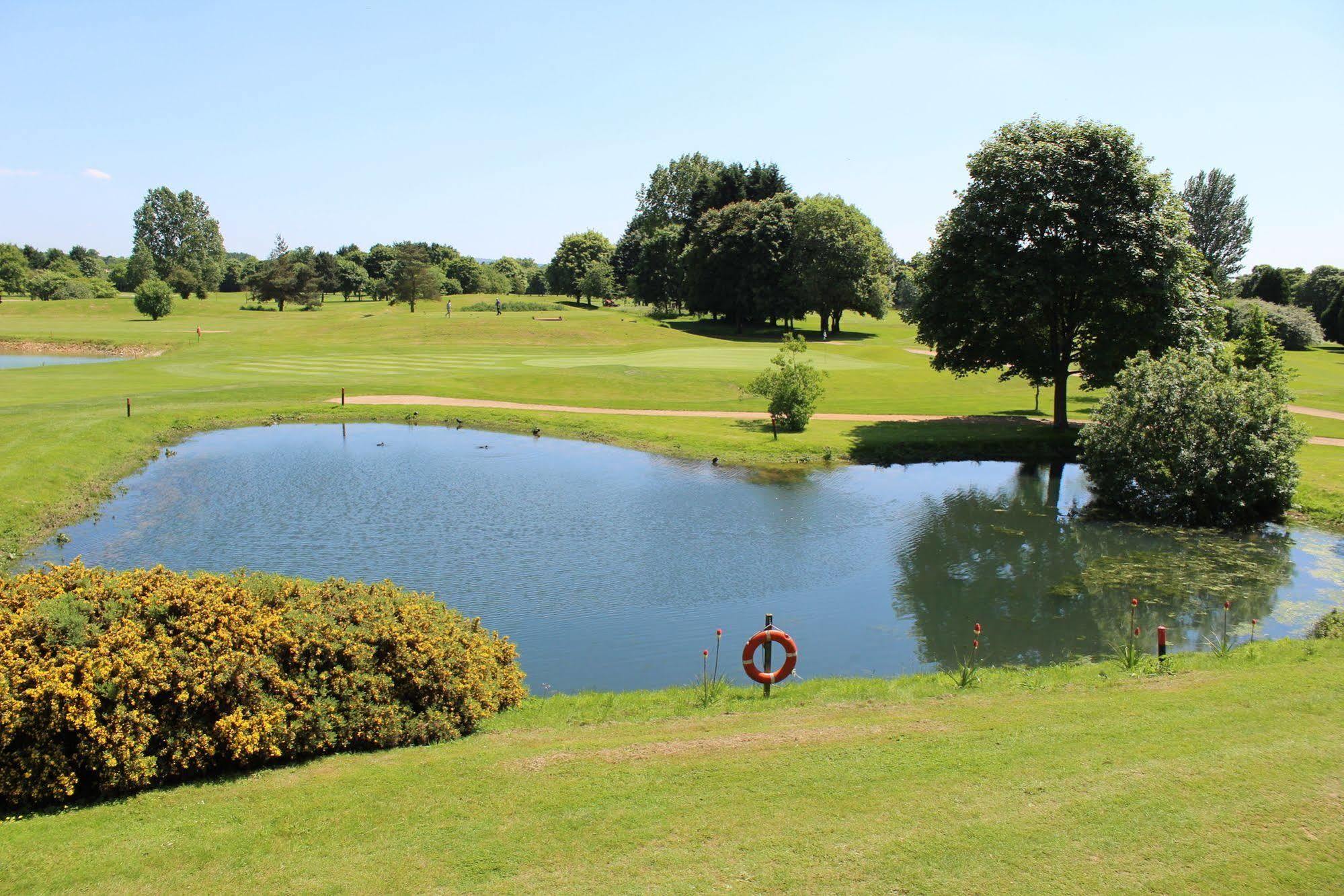 Bicester Hotel, Golf & Spa Exteriör bild